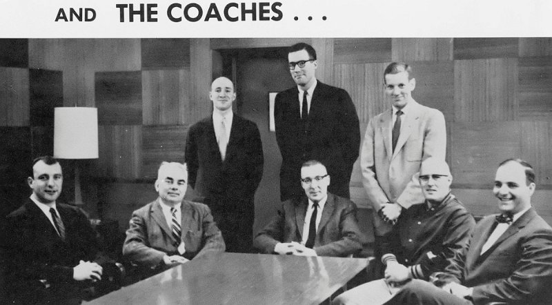 263-thetaalpha-Coaches.jpg