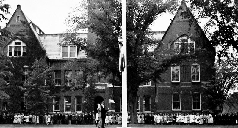 321-GraduatesatFlagPole.jpg